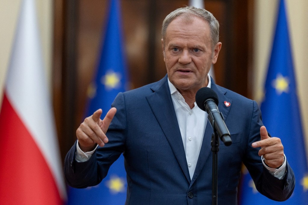 Össztűz alá került Donald Tusk