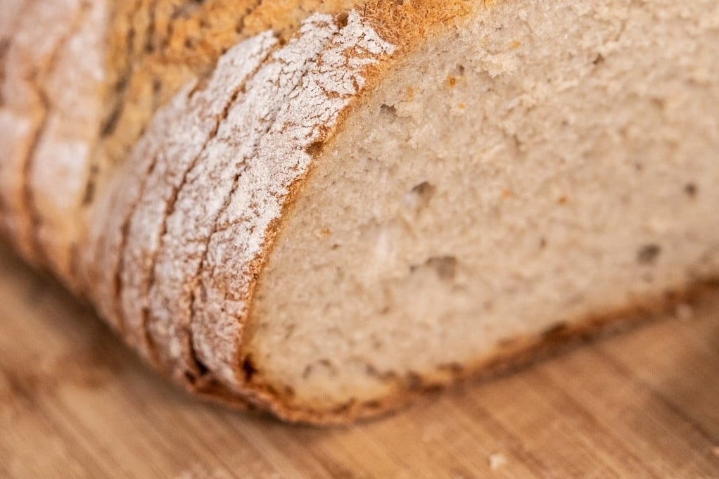 Mi történik a testünkkel, ha teljes kiőrlésű kenyeret eszünk?