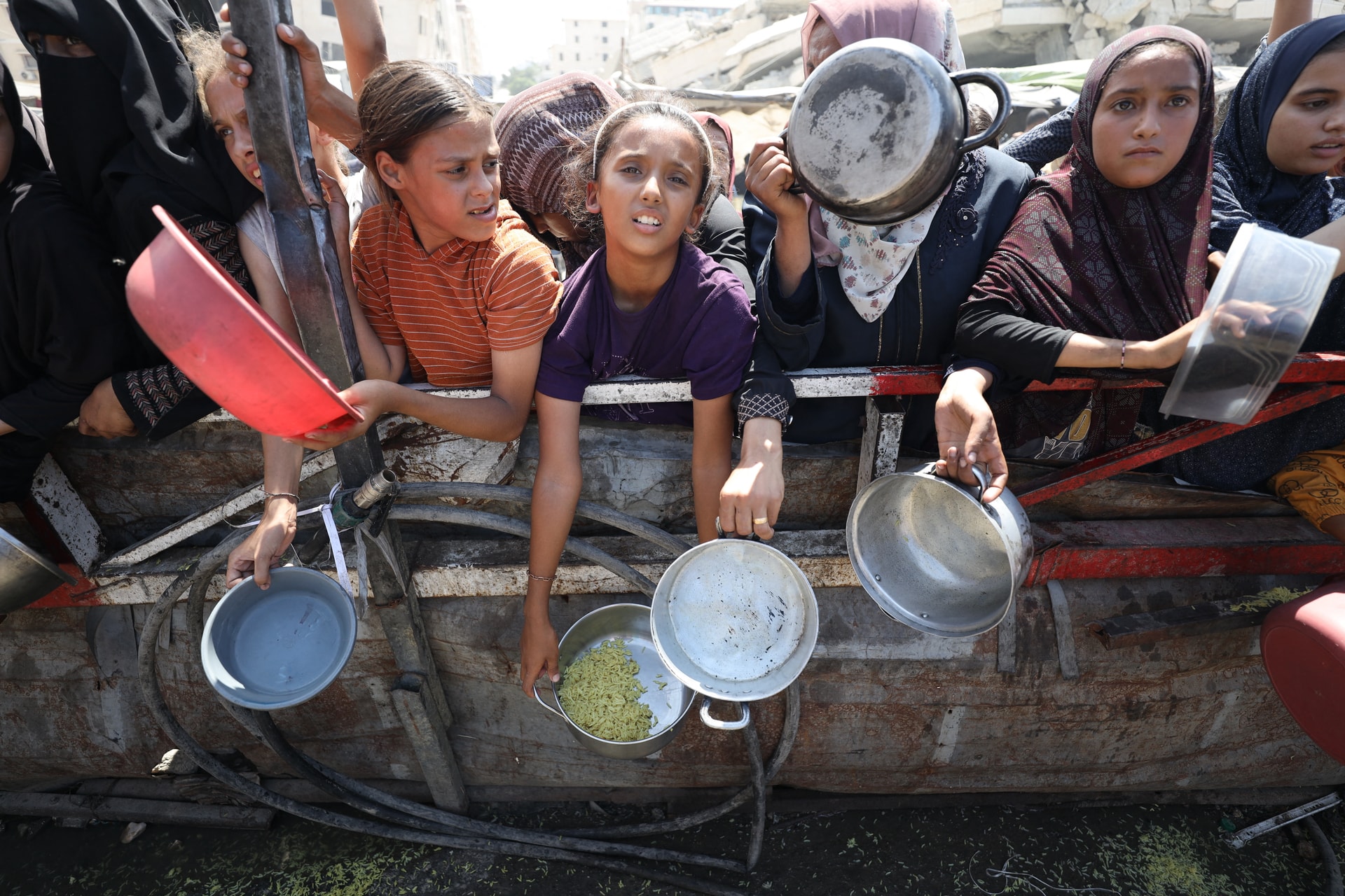 Gáza „a nemzetközi humanitárius jog temetőjévé válik"