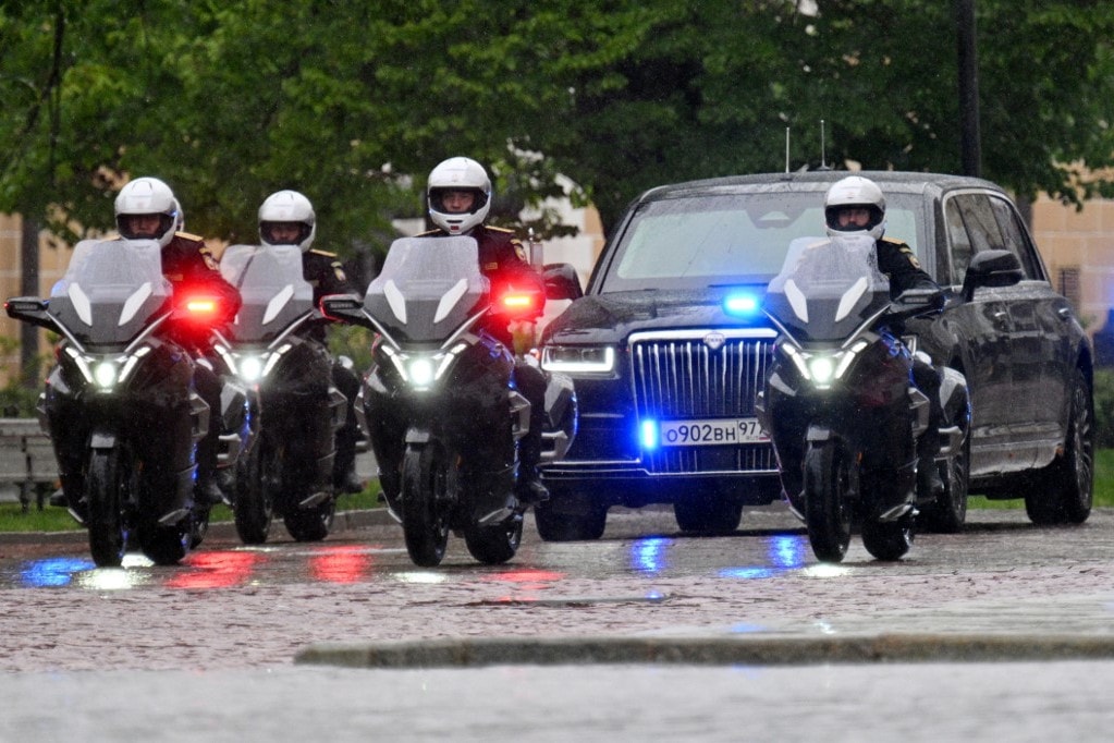 Aurus Senat fuvarozta az orosz és az indiai vezetőt