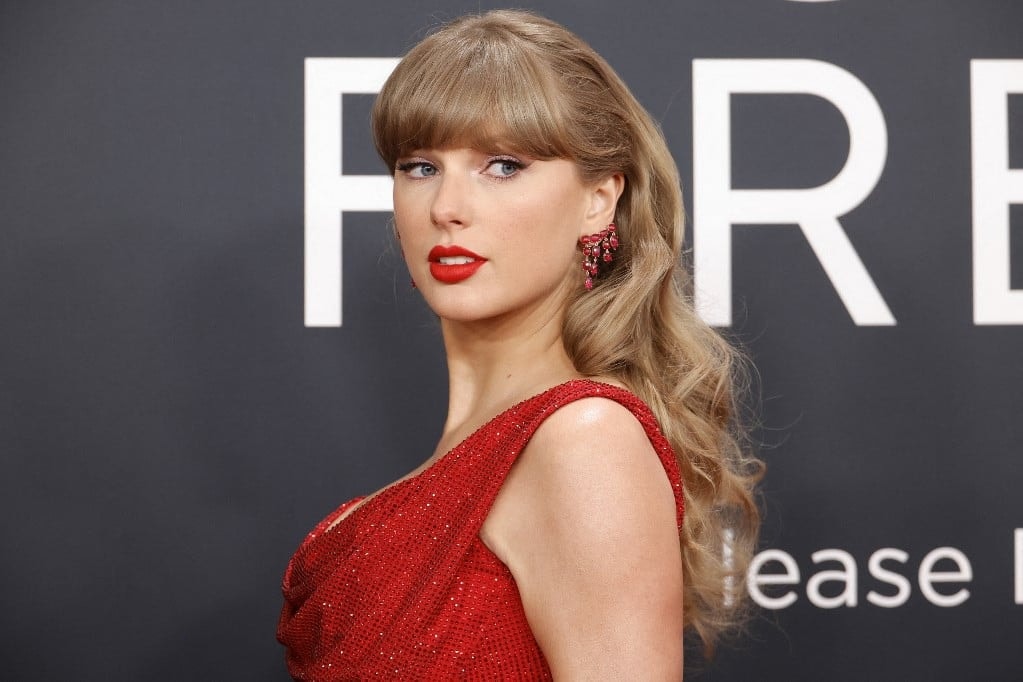 Többállomásos luxus leánybúcsút szerveznek Taylor Swiftnek