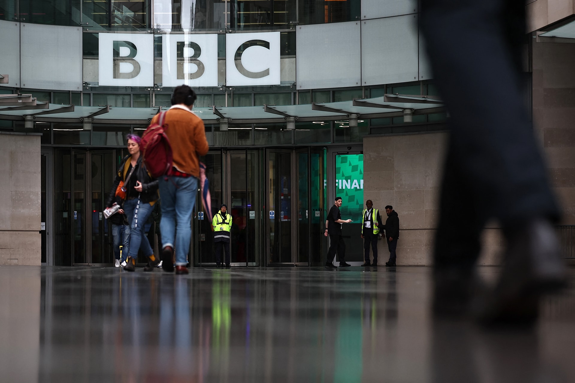Ötmilliárd dolláros kártérítési per a BBC ellen