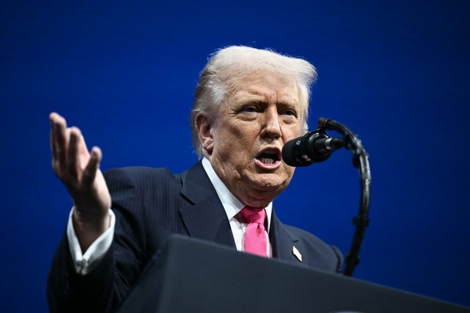 Trump elengedte a Krímet és a Donbászt?