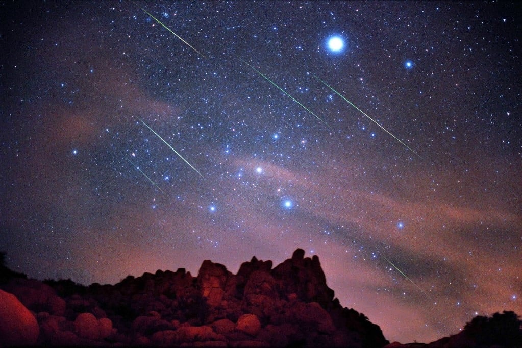 Hétfő éjjel tetőzik a Leonidák meteorraj