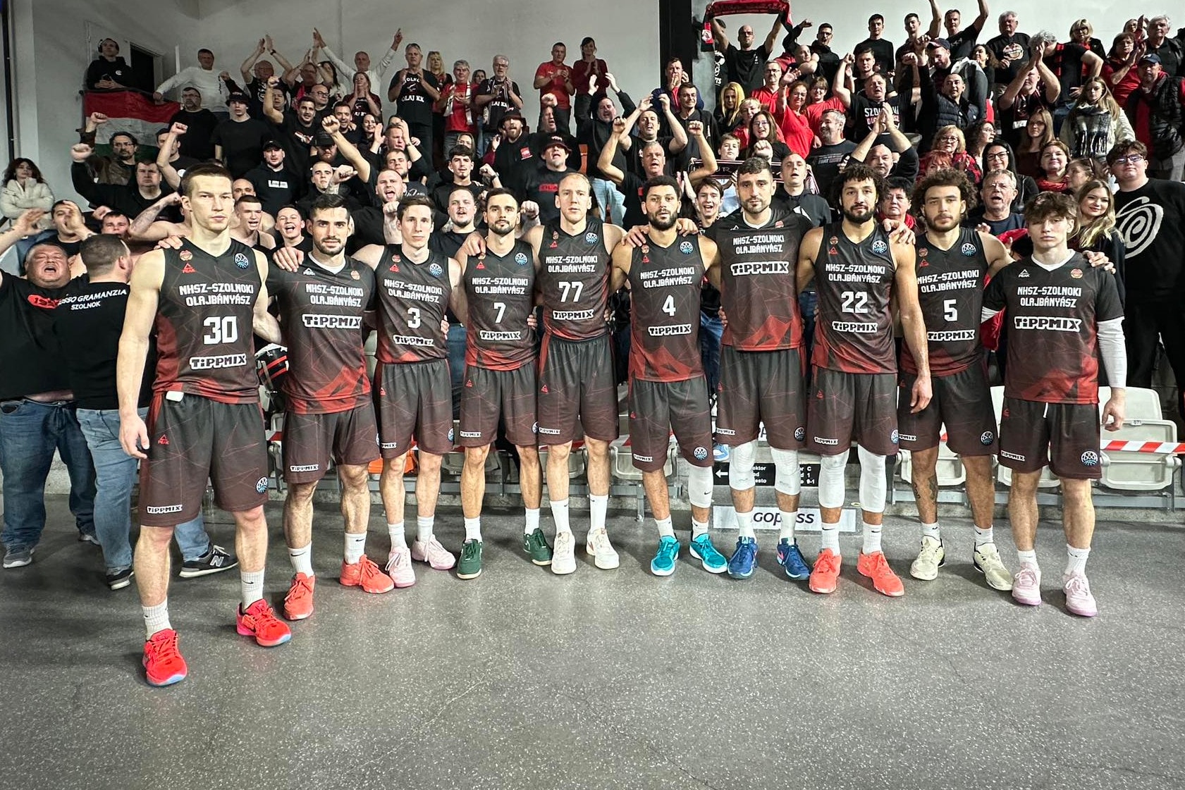 Kikapott az Olaj a férfi kosárlabda BL-ben
