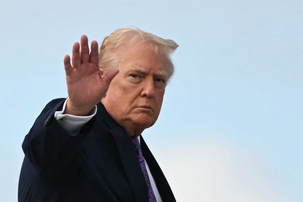Donald Trump: a Hormuzi-szoroson vagy minden hajó áthalad, vagy egyetlen egy sem