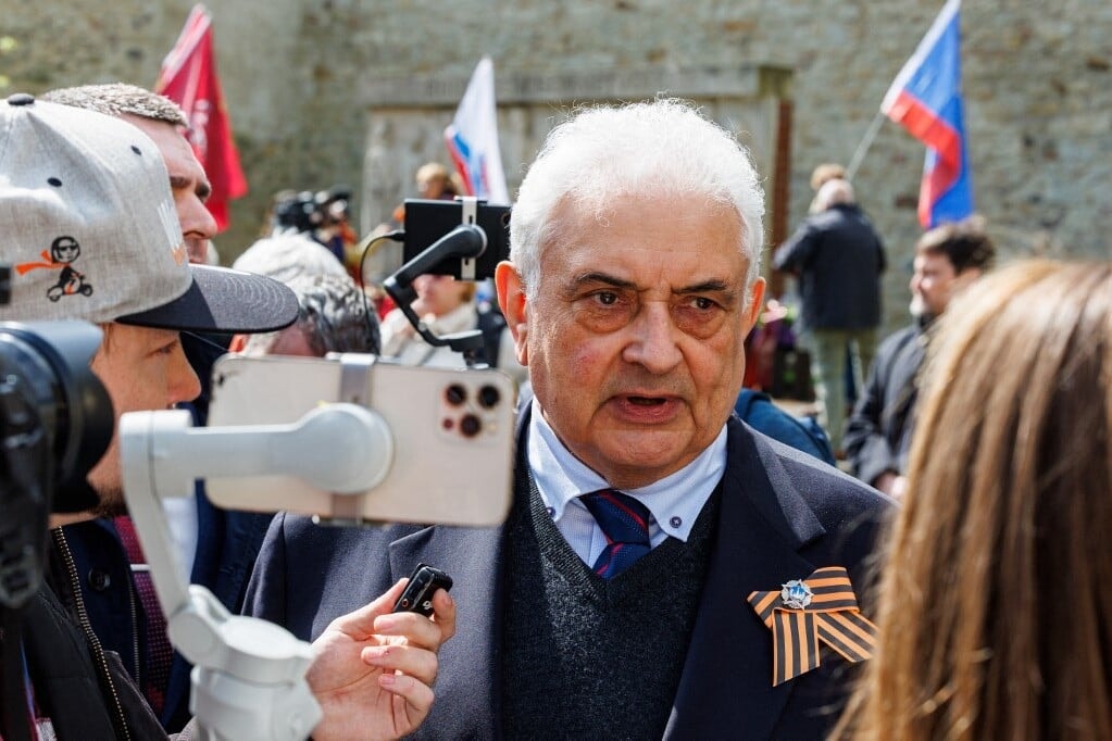 Bekérették az orosz nagykövetet