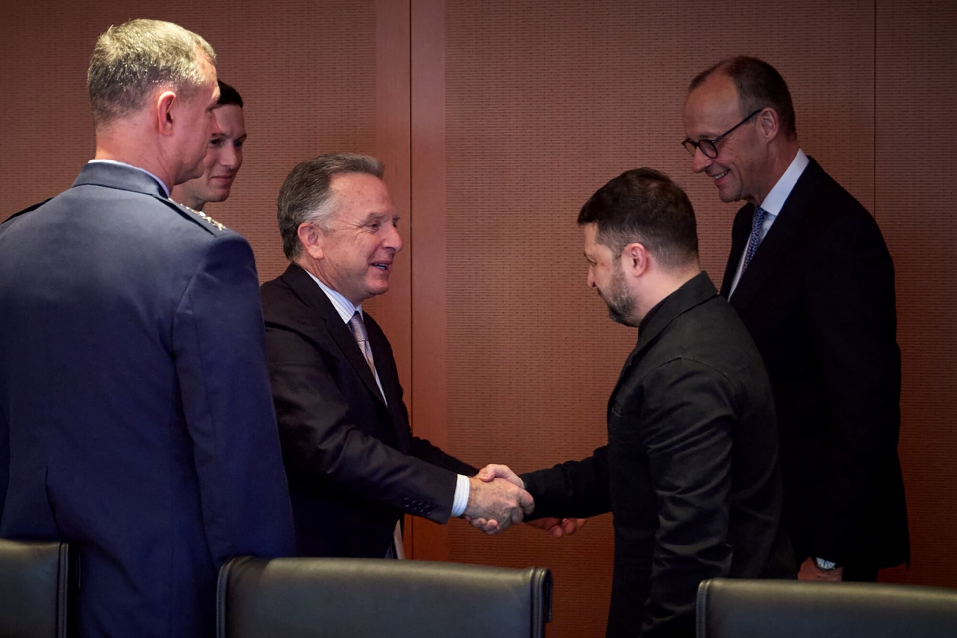 Hatalmas csapás Zelenszkijnek