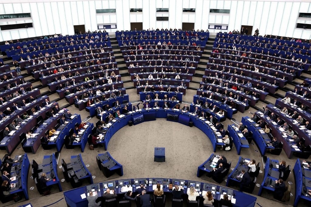 Legális és biztonságos abortuszt sürget a EP