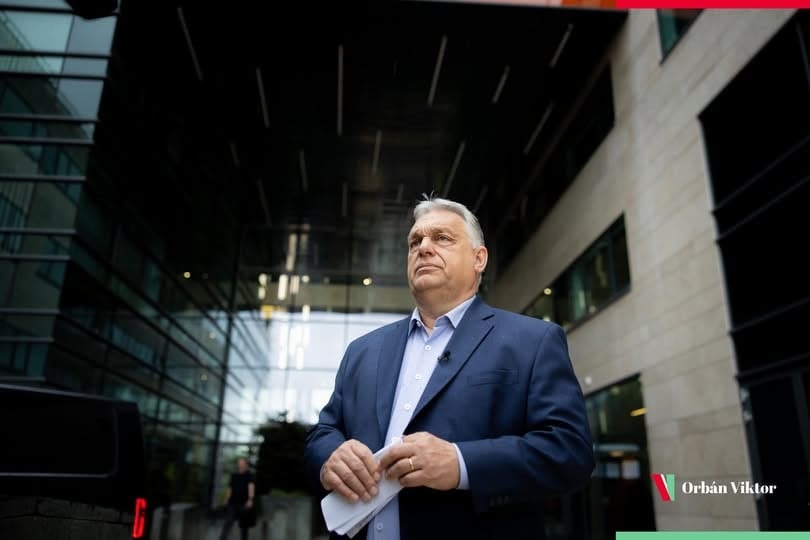 Orbán Viktor fontos aláírást jelentett be