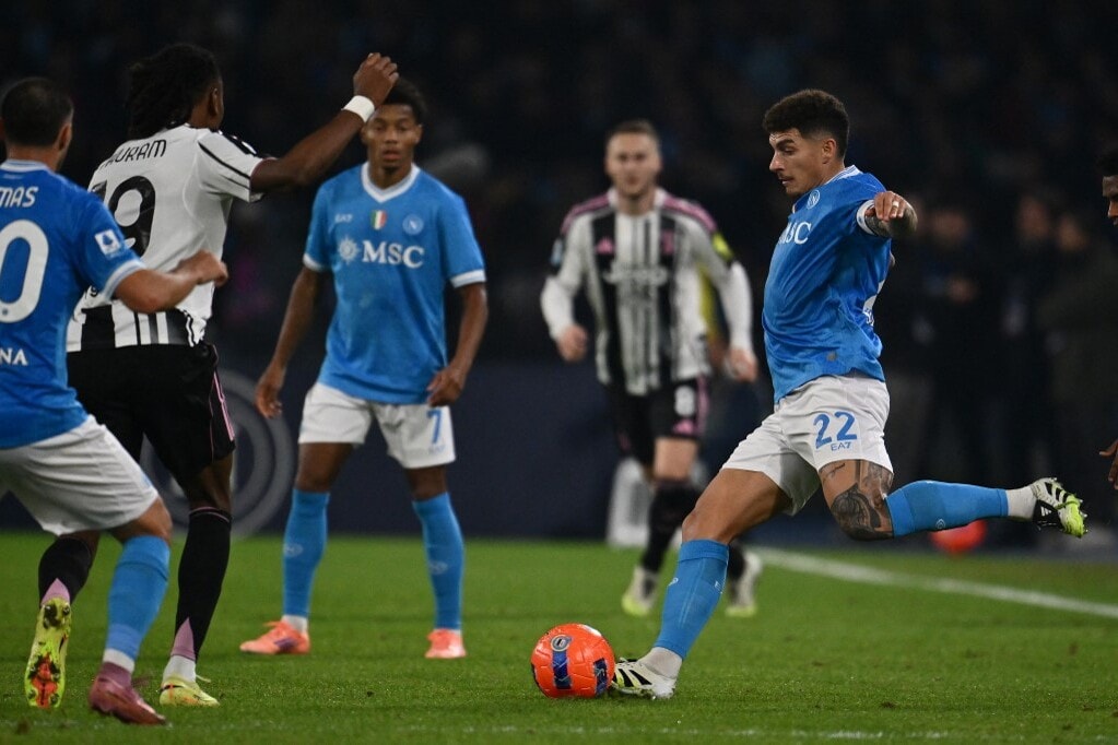 A Napoli győzött a Juventus elleni rangadón