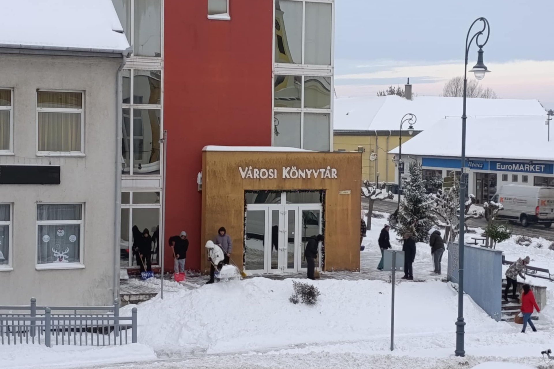 Az önkormányzatok kiemelt feladata a közterületek sikosításmentesítése