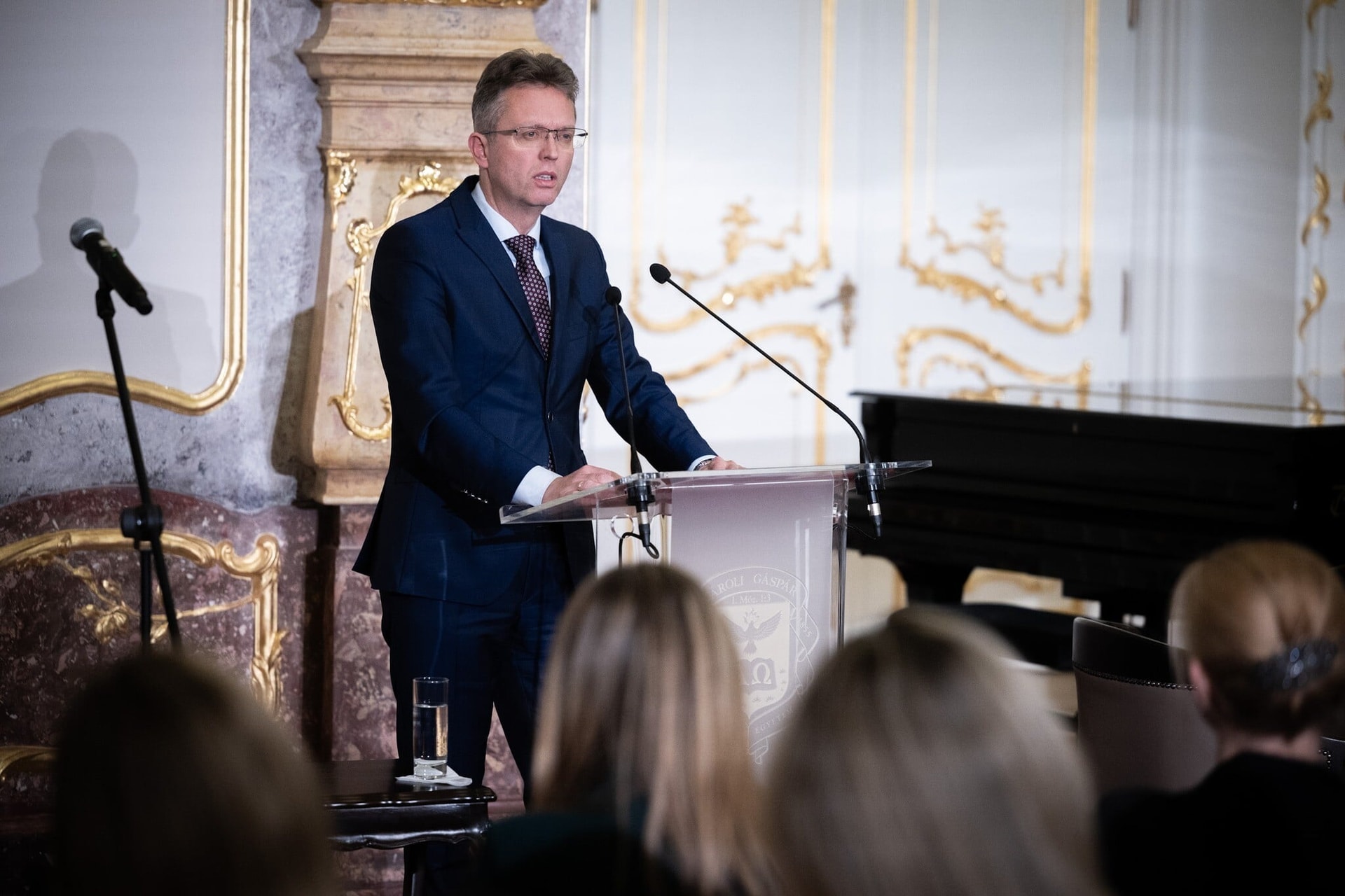 Szja-mentesség, rezsivédelem, otthonteremtés – ezeken múlik a családok jövője