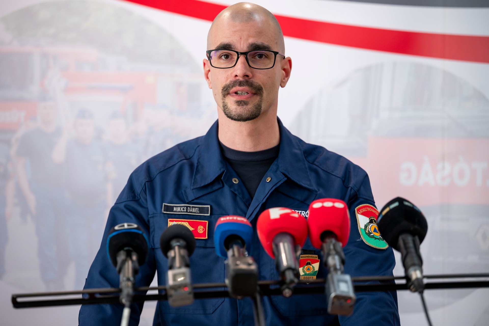Figyelmeztetett az operatív törzs