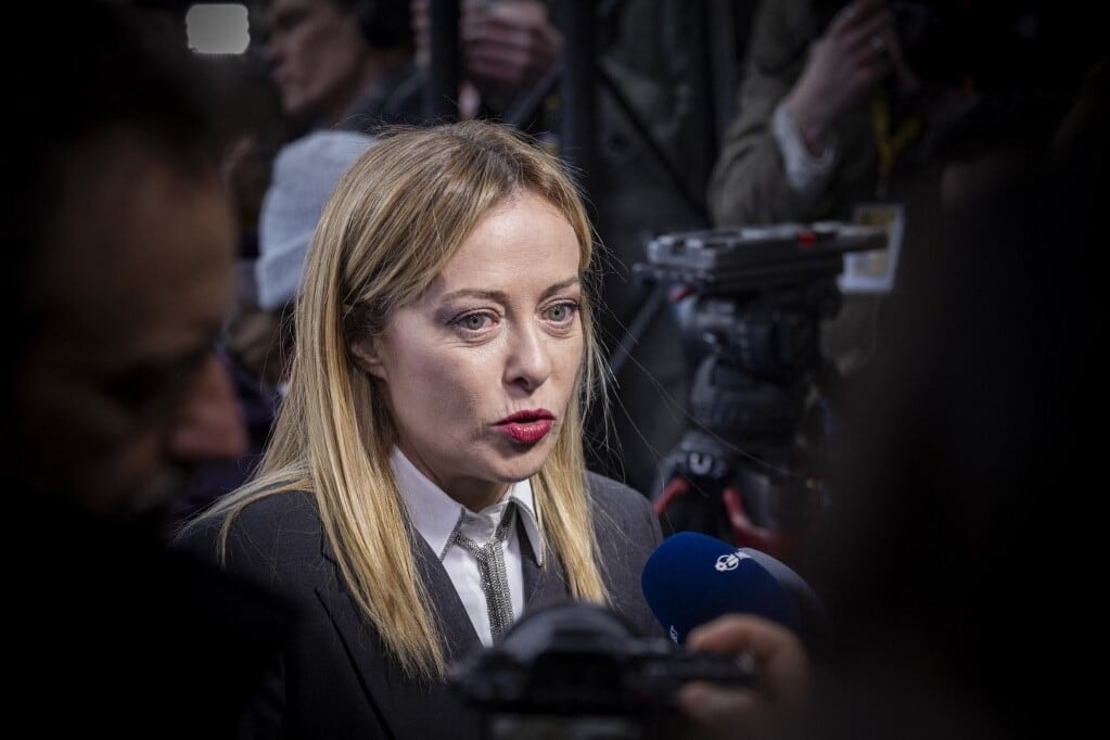Olaszország felfüggesztette a védelmi kapcsolatot Izraellel