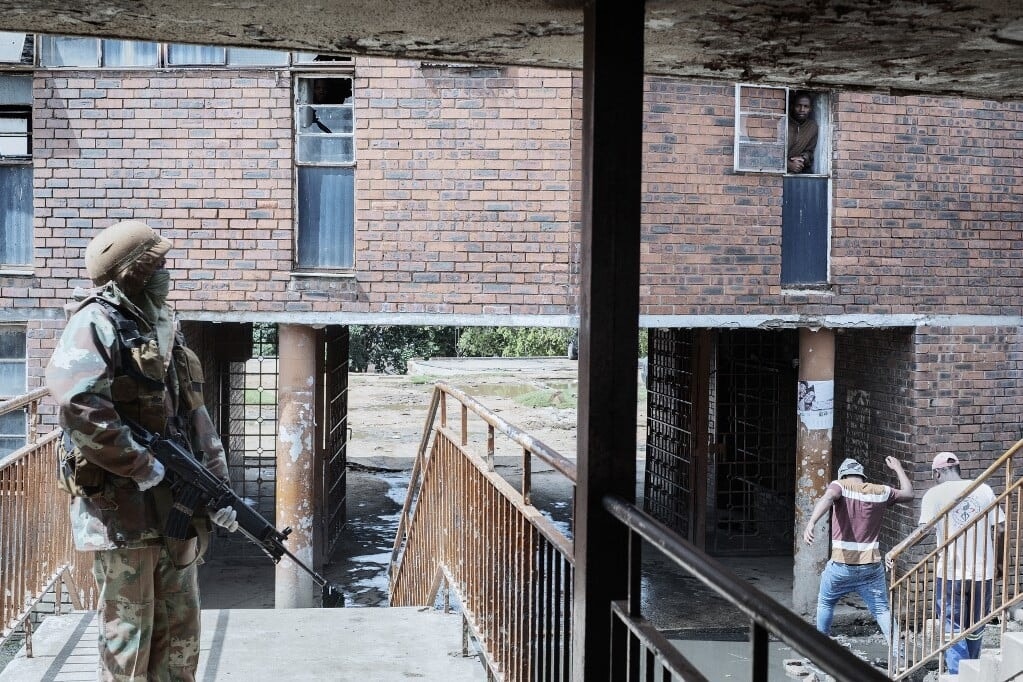 Katonákat vezényeltek Johannesburg utcáira