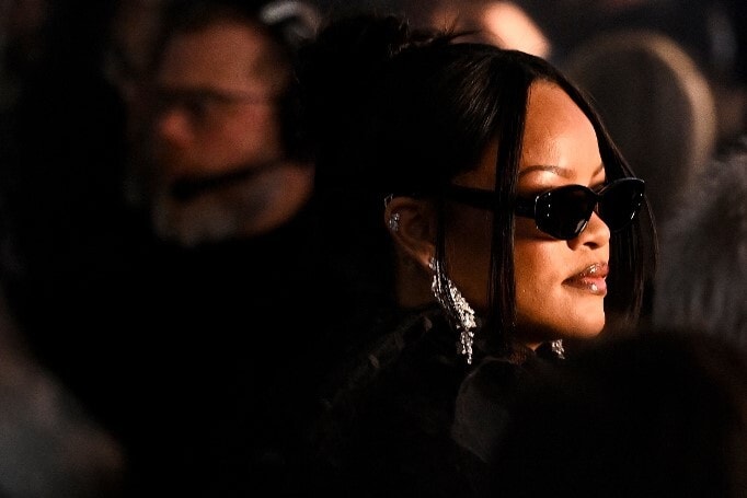 Megtörte a csendet Rihanna