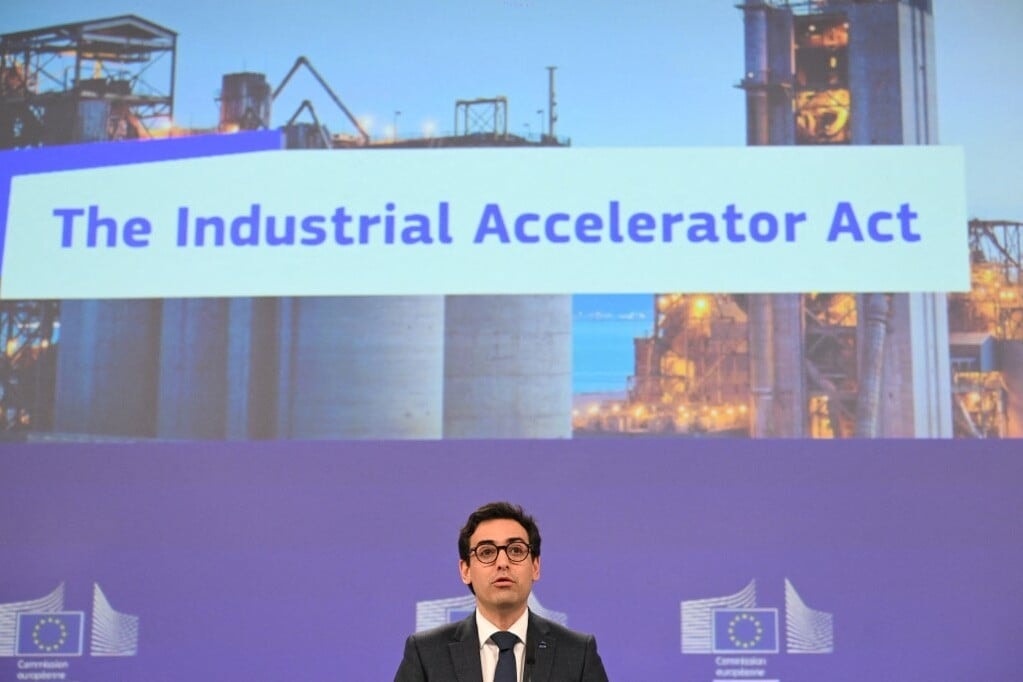 Bírálatok kereszttüzében az Európai Unió „Made in EU" iparélénkítő terve
