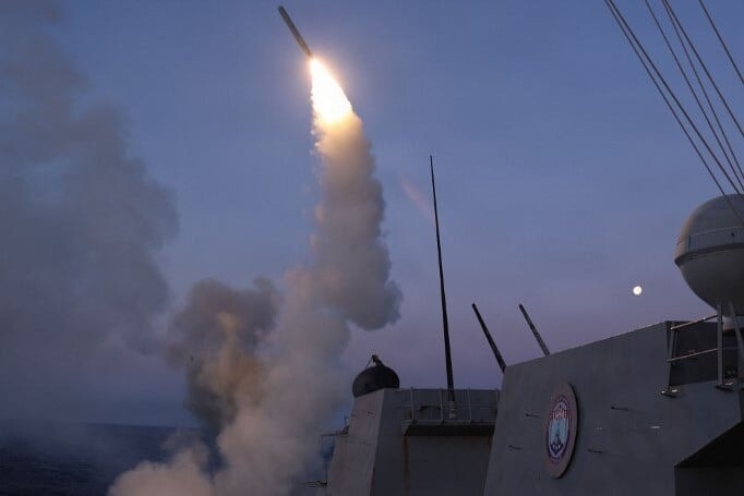 Újabb ballisztikus rakétát fogott el a NATO a török légtérben