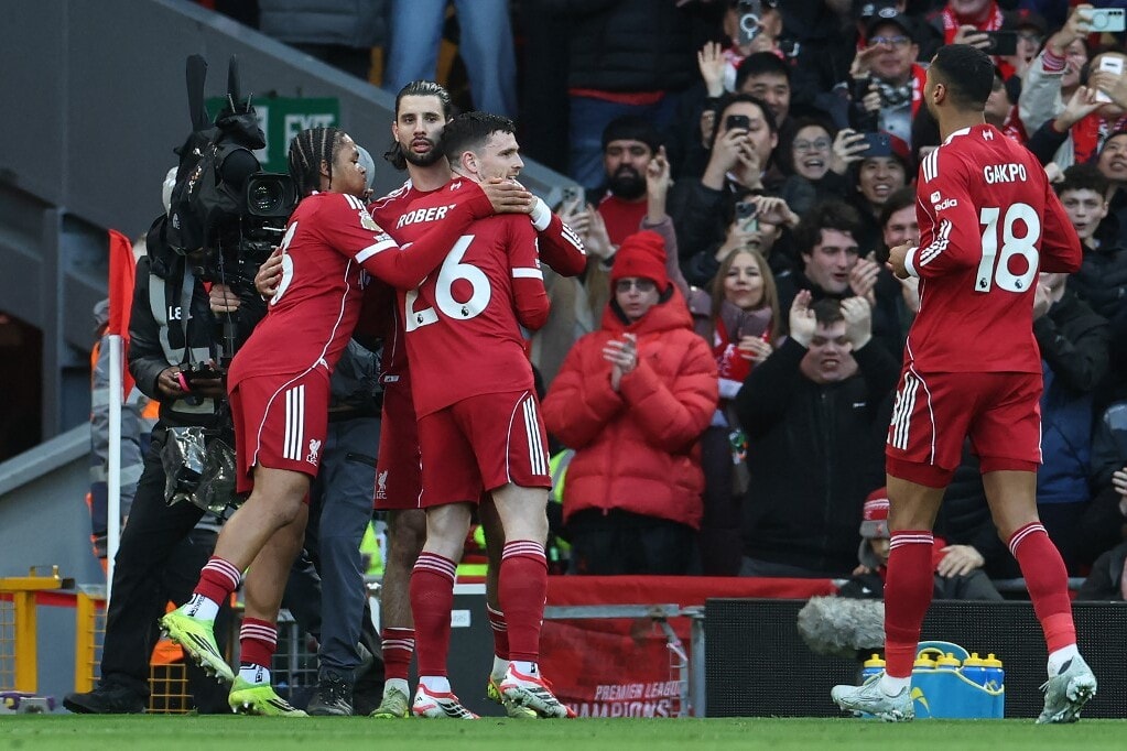 Szoboszlai újabb szabadrúgásgólt lőtt, de pontokat vesztett a Liverpool