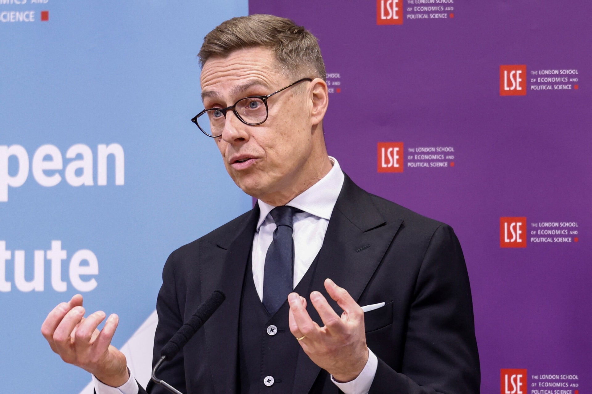 Fordulat a Trump-párti finn elnöknél
