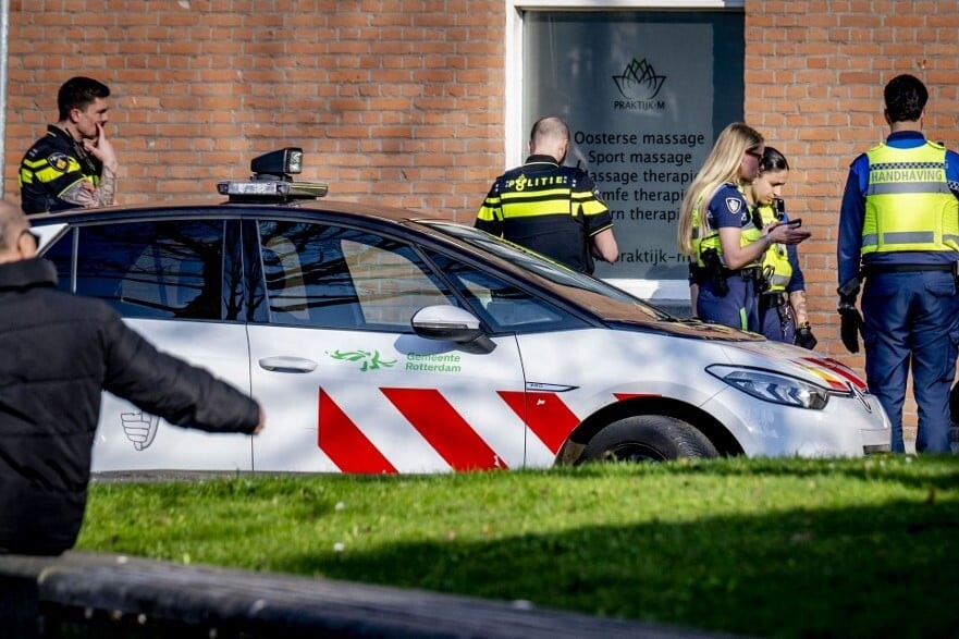 Tűz ütött ki egy rotterdami zsinagóga bejáratánál