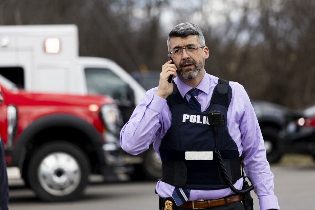Ismeretlen fegyveres nyitott tüzet egy zsinagógára  Michiganben