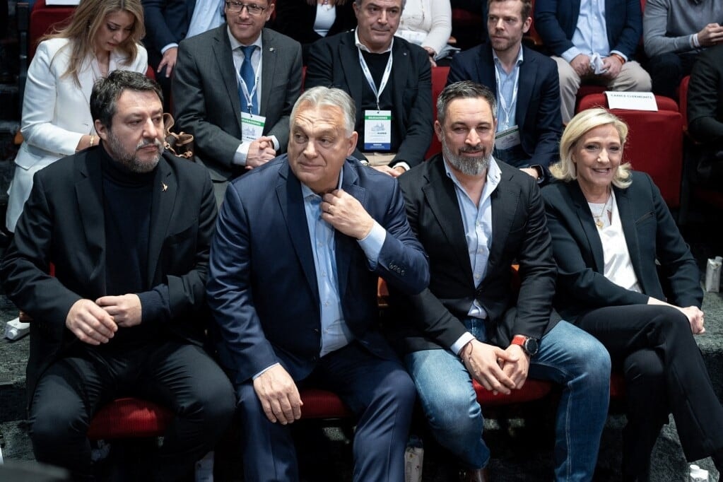 Budapestre figyel Európa: megkezdődött a patrióta csúcstalálkozó