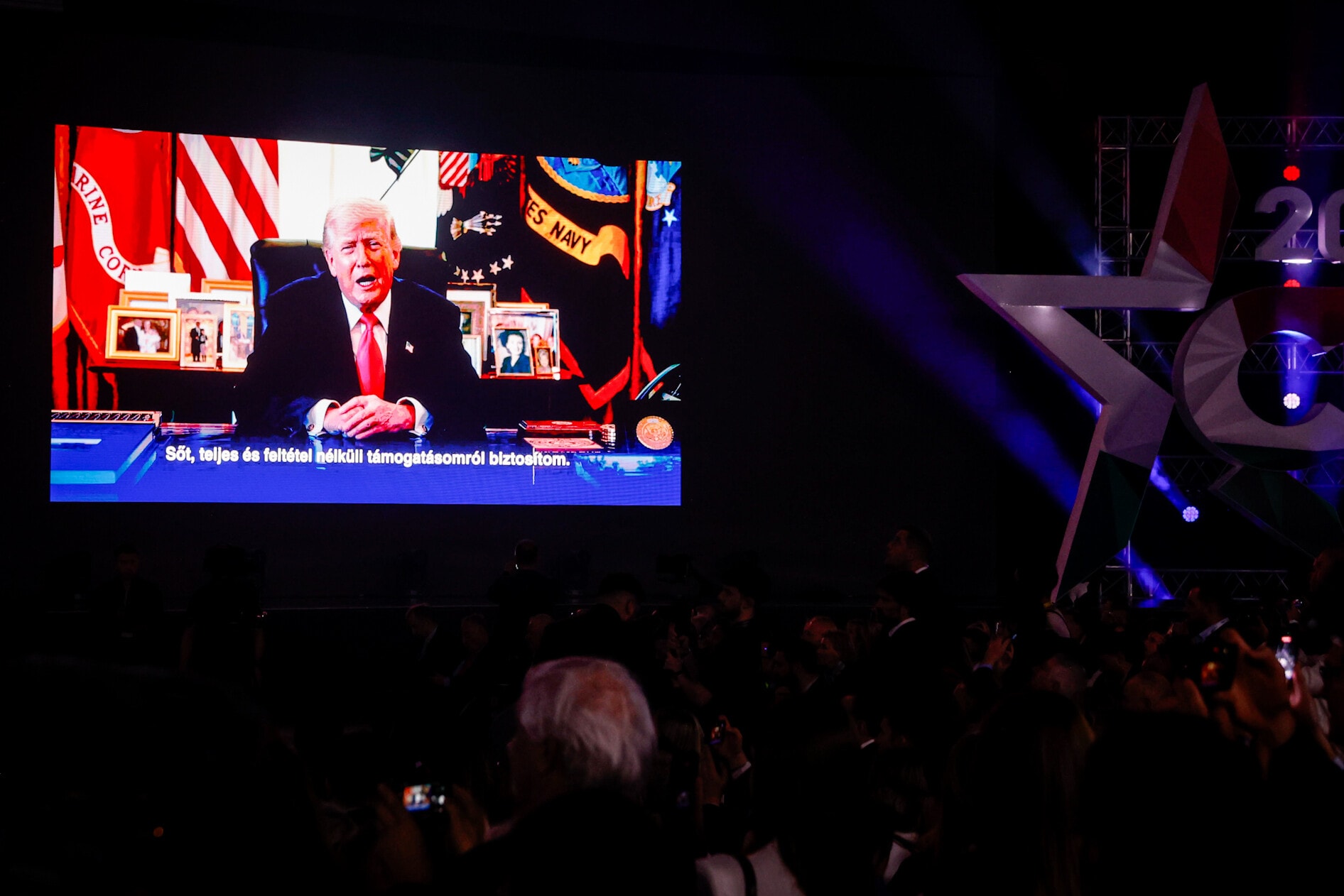 Trump üzent Orbán Viktornak + VIDEÓ