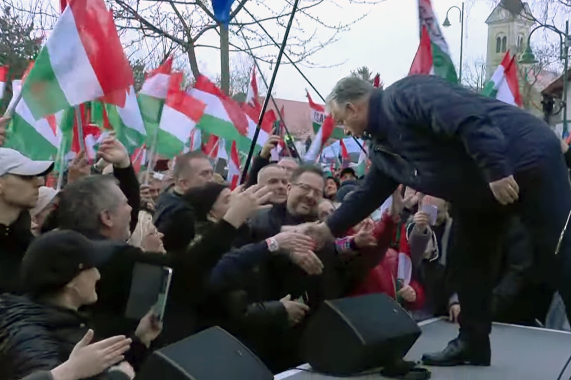 „A nemzeti kormány mindig ki fog tartani a magyar családok mellett!”