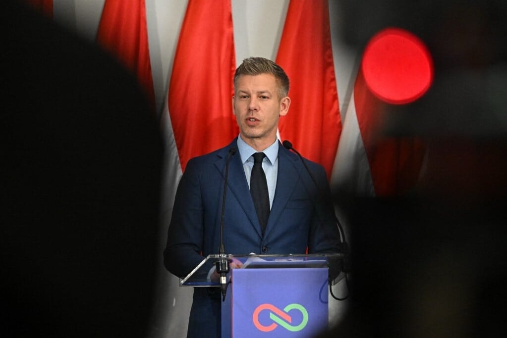 Találkozót kezdeményez az ukrán elnökkel Magyar Péter