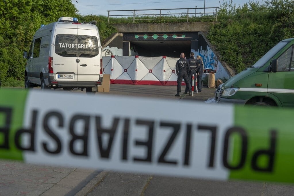 Robbanás történt egy németországi aluljáróban, halálos áldozat is van