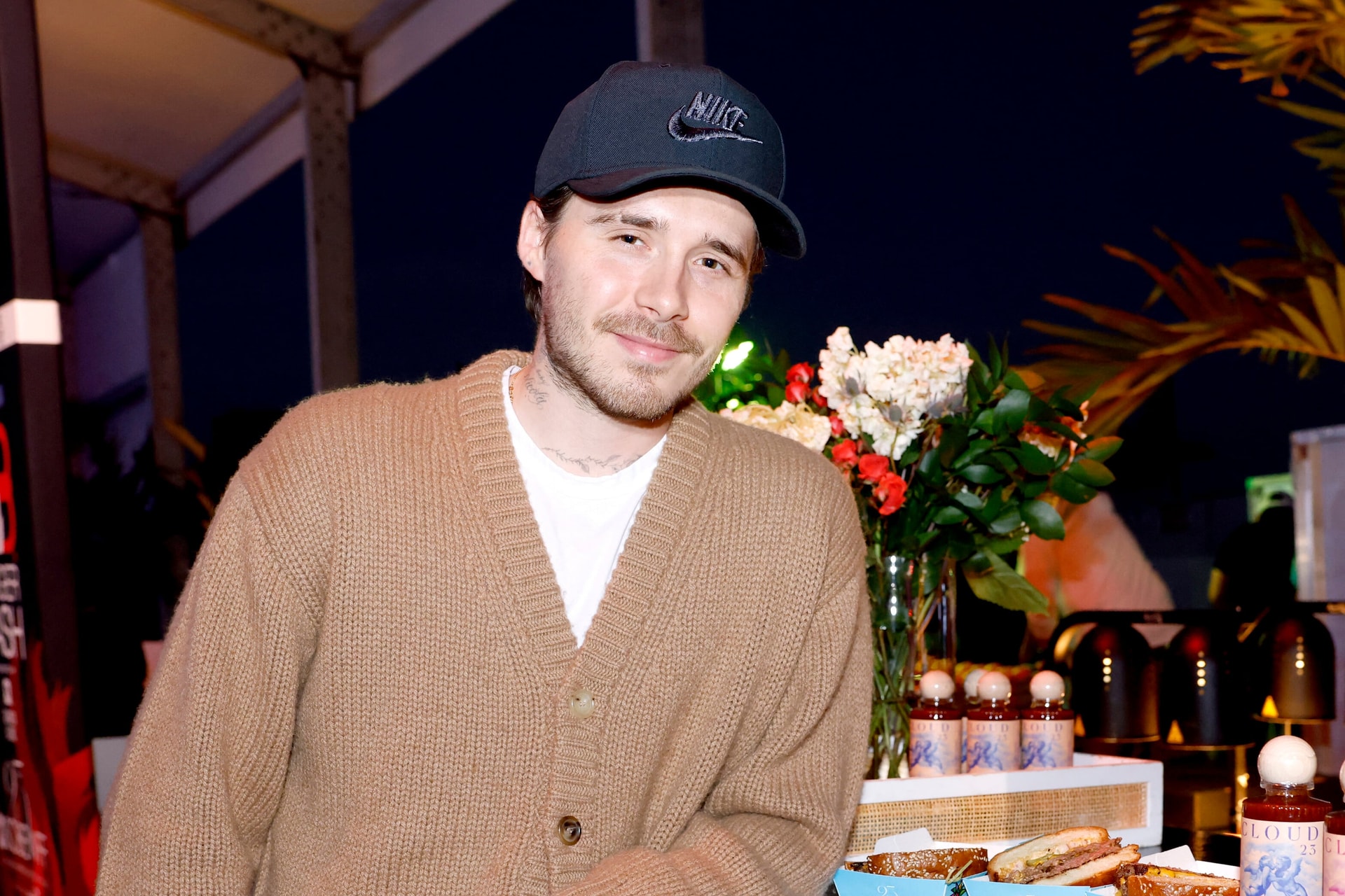 Brooklyn Beckham nem hagyja annyiban