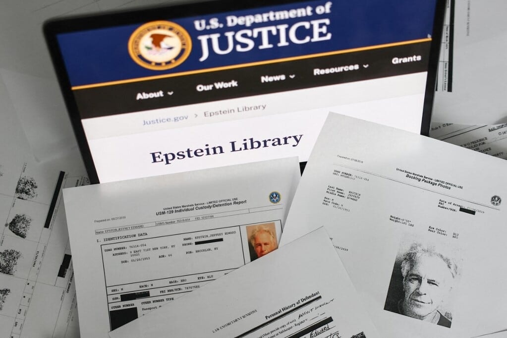 Londoni lakásokba tették Epstein áldozatait