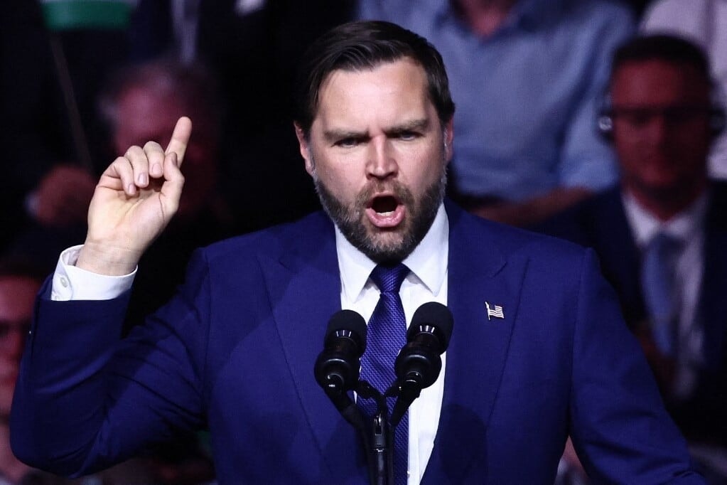 J.D. Vance tündöklése és esetleges bukása