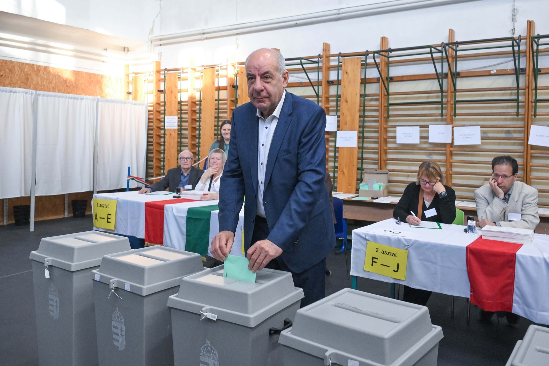 Leadta szavazatát a köztársasági elnök