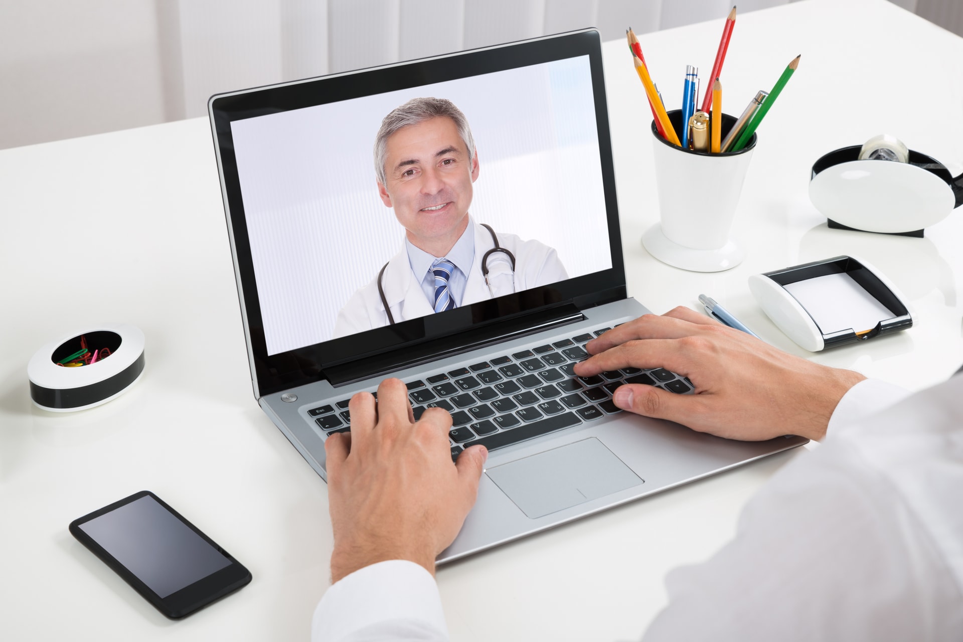 Telemedicina: az online orvoslás jövője vidéken és városban