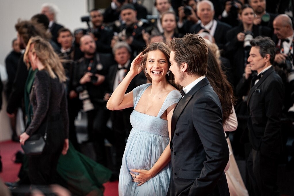 Palvin Barbara megmutatta babapocakját