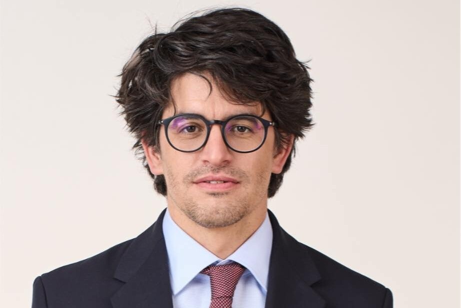 Átvizsgálják a diplomata útleveleket + VIDEÓ