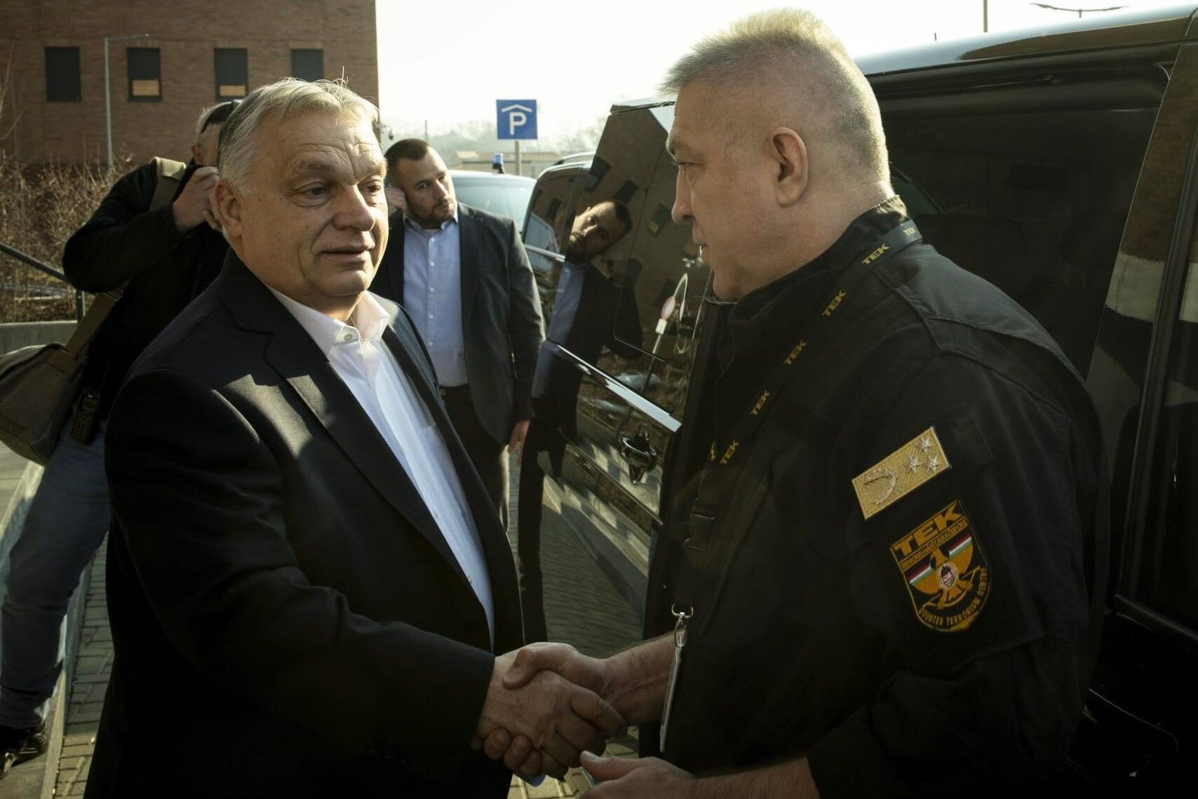 Orbán Viktor szerint komoly kockázat a TEK vezetőjének eltávolítása