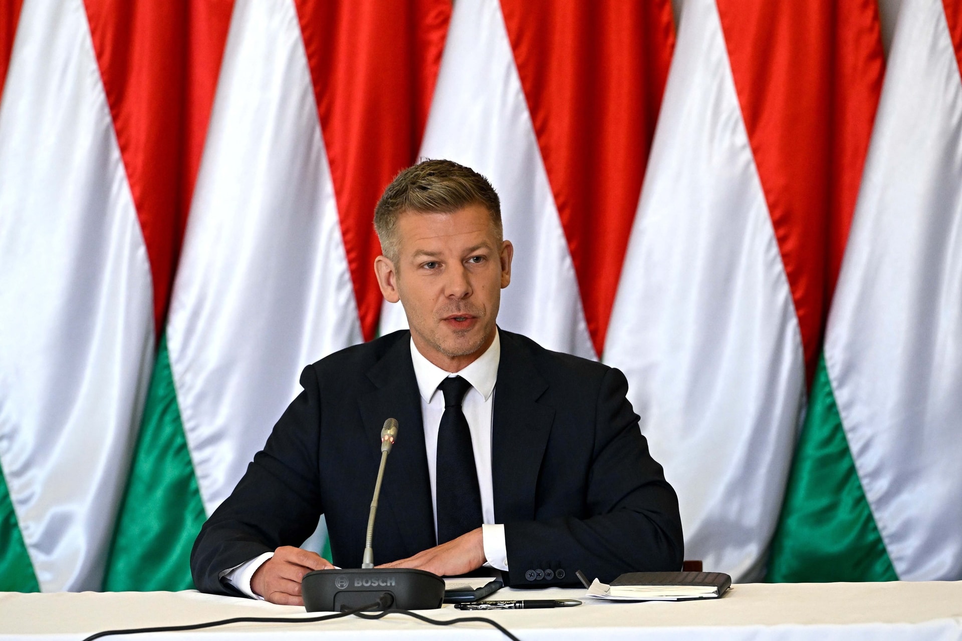 Erről döntenek az első kormányülésen