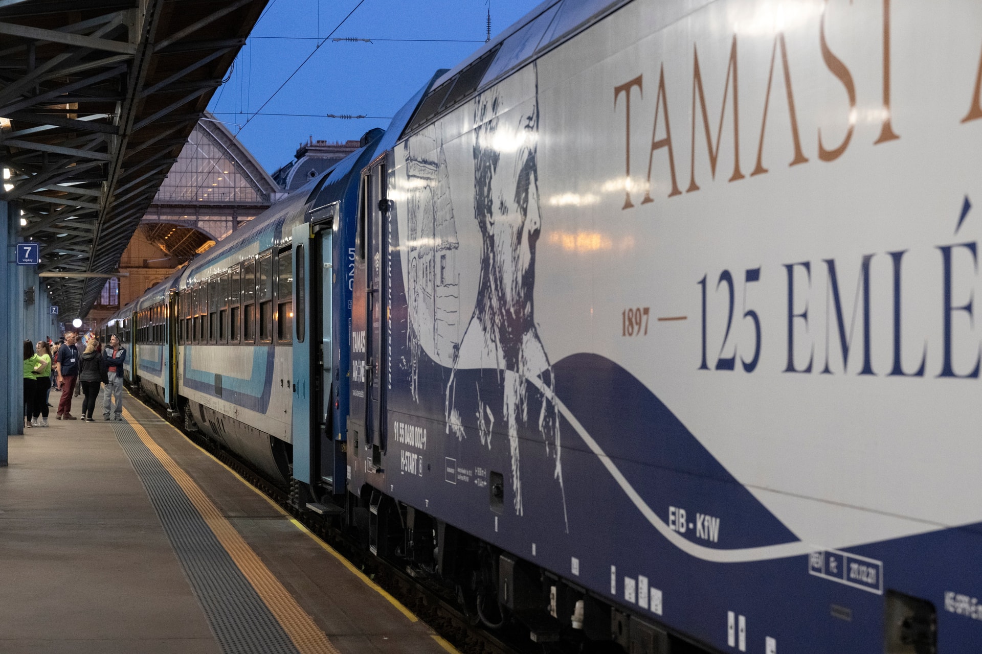 Elindult a Székely Gyors és a Csíksomlyó Expressz a csíksomlyói búcsúba