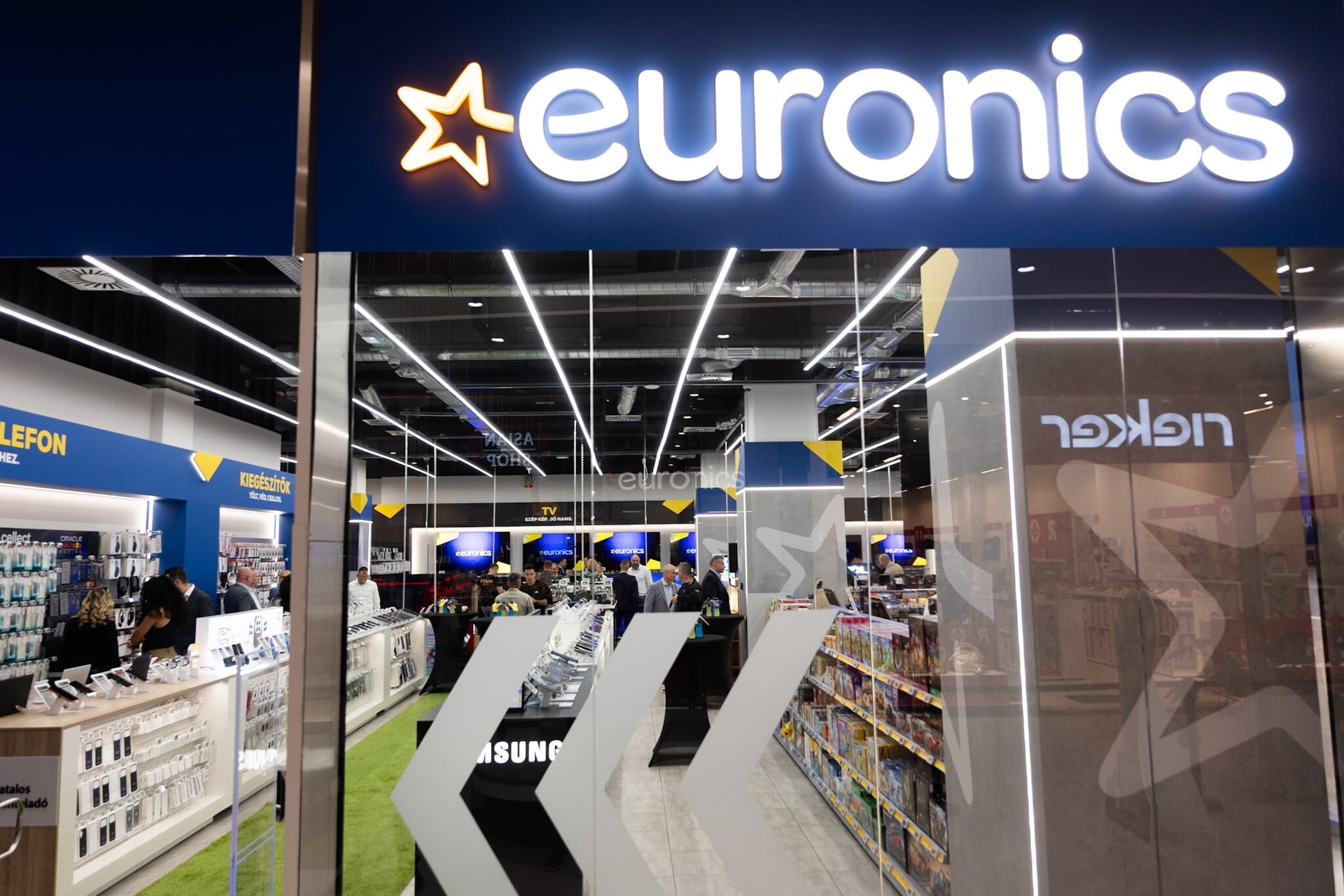 Megnyitotta hetvenedik üzletét az Euronics + GALÉRIA