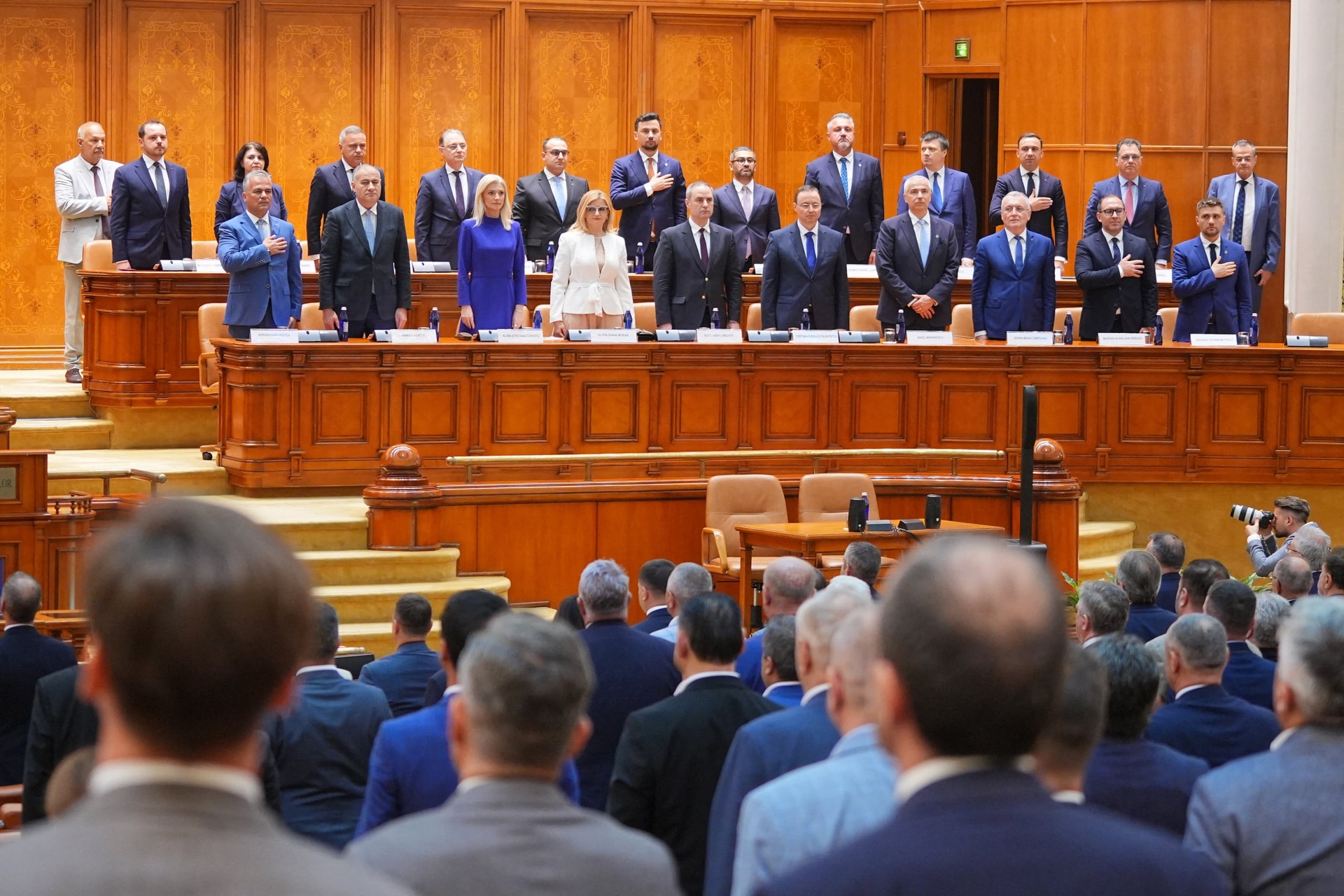 Újabb kormányalakítási egyeztetéseket kezdett a román államfő