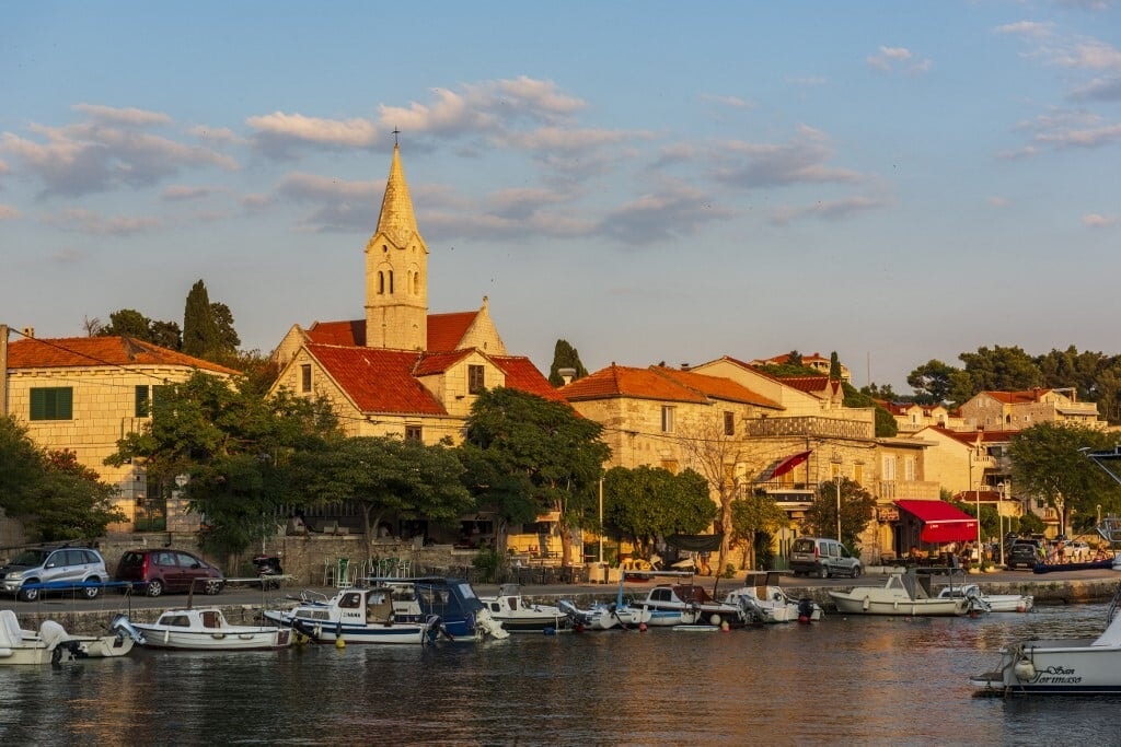 Belgrádból egyenes út vezet a Brač-szigetre