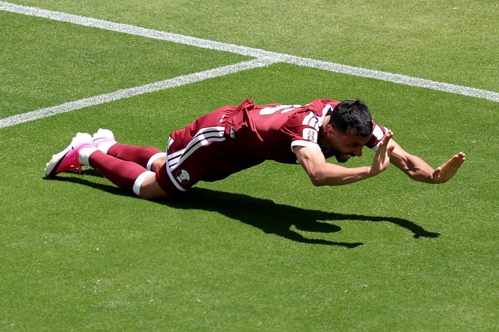 Katar-Svájc 1-1