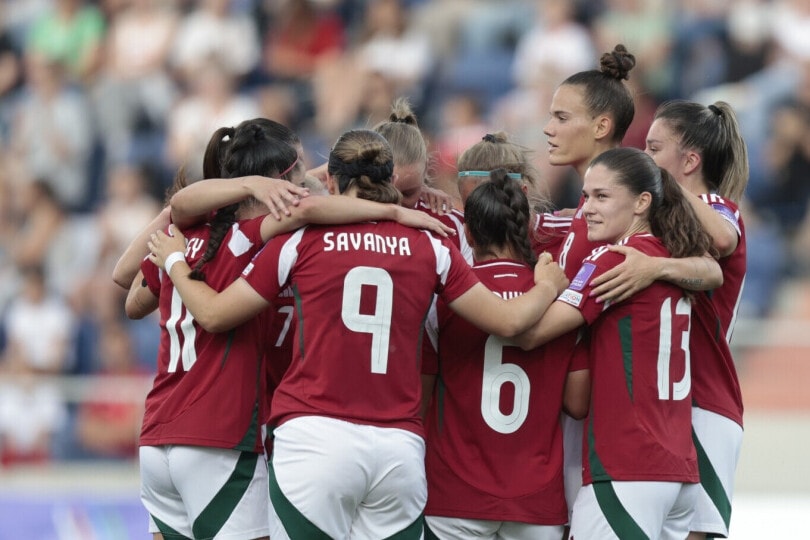 Fölényes győzelem és továbbjutás