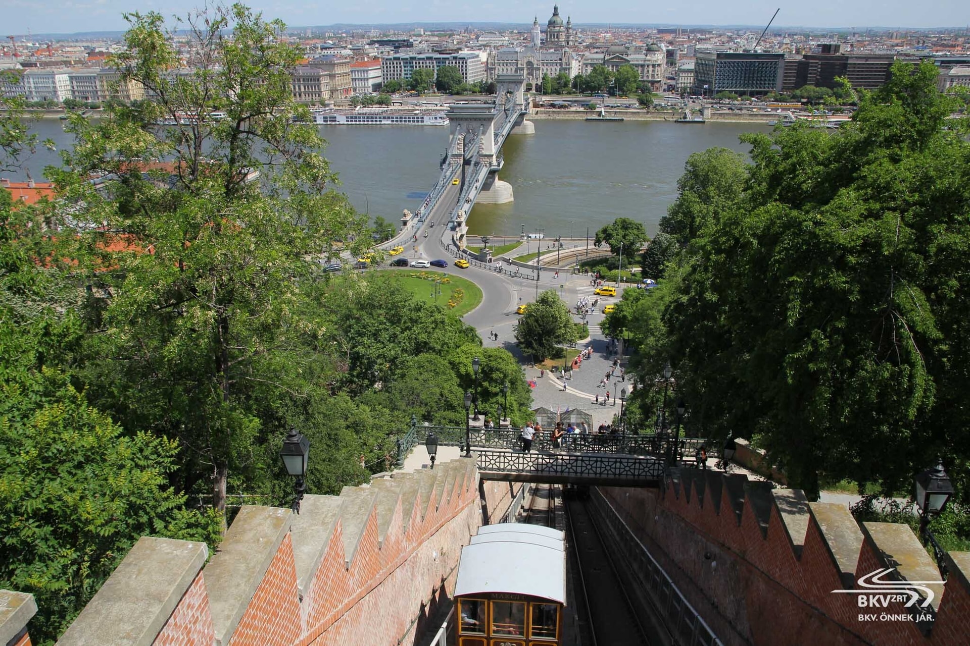 Negyven éve indult újra a Budavári Sikló