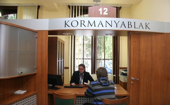 Változnak a veszélyhelyzet idején lejáró okmányokkal kapcsolatos szabályok