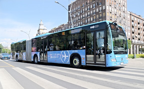 Tovább árulta a jegyeket a BKK a járvány miatt szüneteltetett reptéri járatra